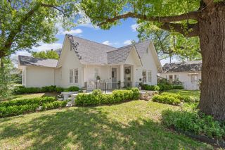 600 W 3rd Street, Mcgregor, TX 76657