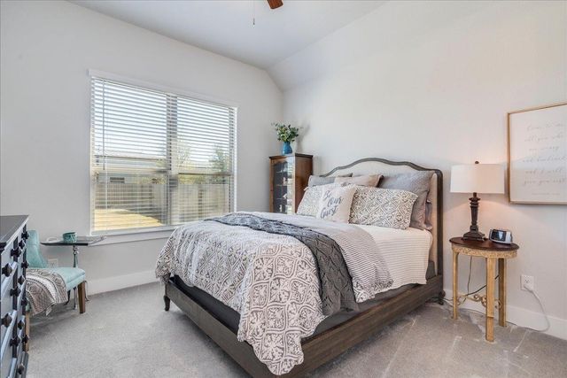 101 Lake Spring CIR, Georgetown, TX 78633