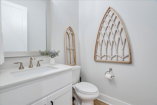 101 Lake Spring CIR, Georgetown, TX 78633