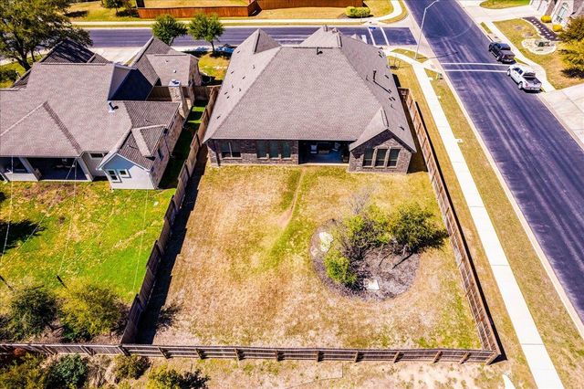 101 Lake Spring CIR, Georgetown, TX 78633