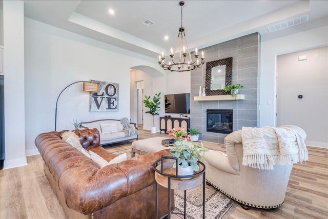 101 Lake Spring CIR, Georgetown, TX 78633