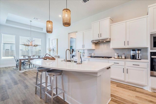 101 Lake Spring CIR, Georgetown, TX 78633