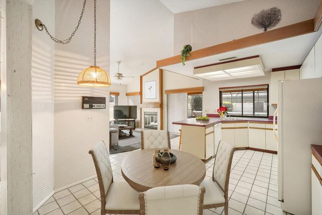 2309 WALDEN PLACE N, Plant City, FL 33566