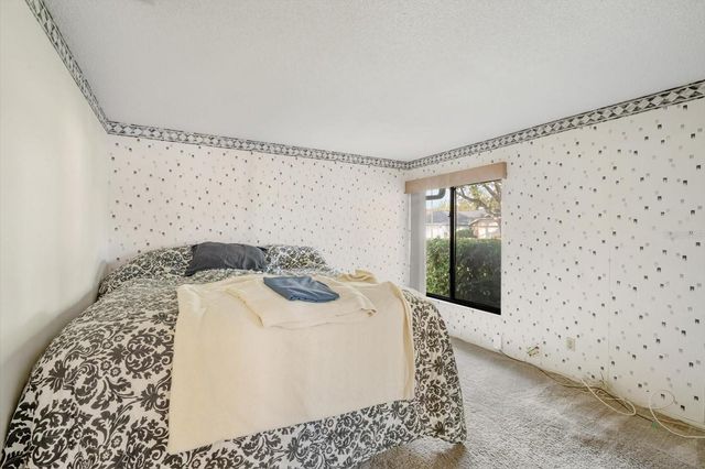 2309 WALDEN PLACE N, Plant City, FL 33566