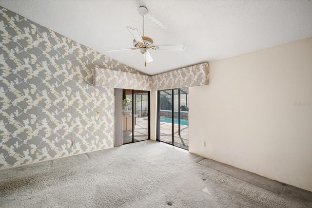 2309 WALDEN PLACE N, Plant City, FL 33566