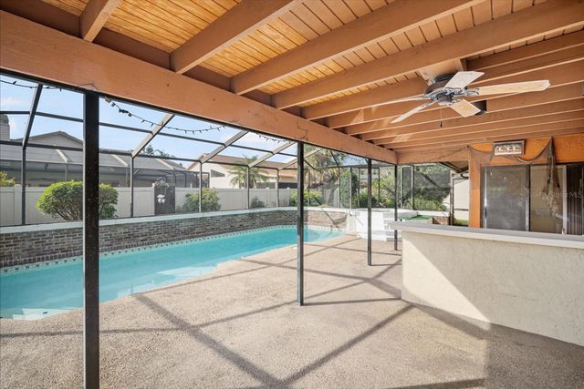 2309 WALDEN PLACE N, Plant City, FL 33566