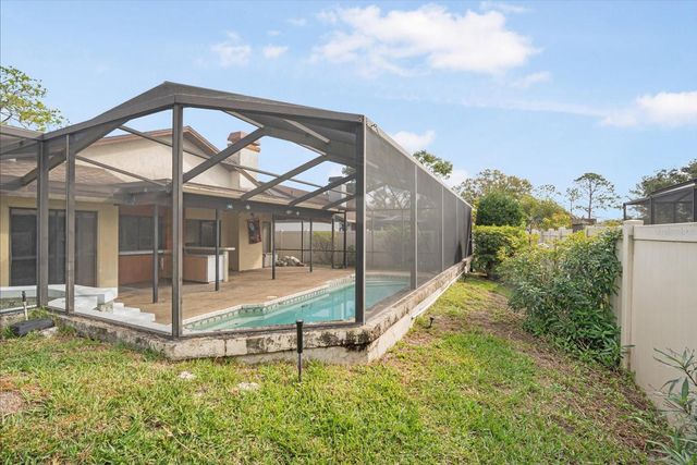 2309 WALDEN PLACE N, Plant City, FL 33566