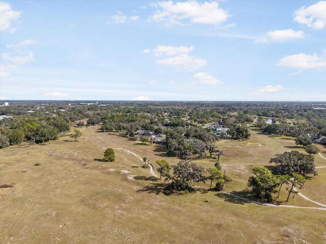 2309 WALDEN PLACE N, Plant City, FL 33566