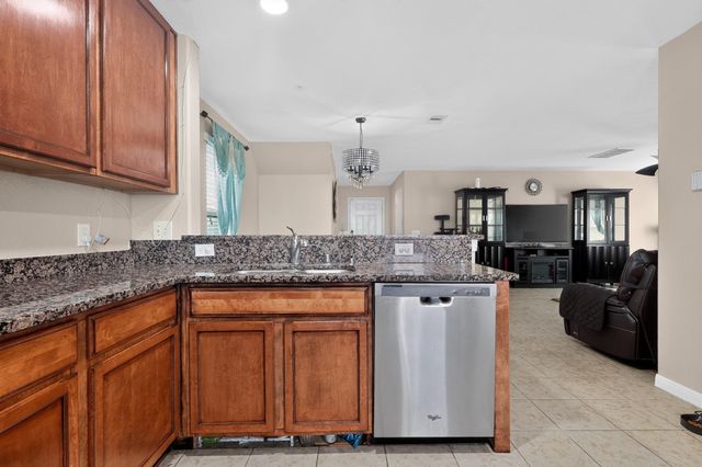 931 Salado Slough Lane, Rosenberg, TX 77471