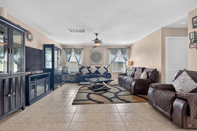 931 Salado Slough Lane, Rosenberg, TX 77471