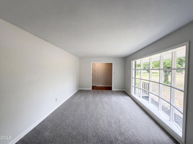 1537 Mintz Avenue, Fayetteville, NC 28303