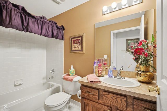 15368 Yale Drive, Clinton Township, MI 48038