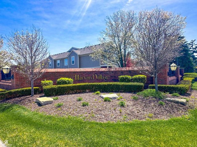 15368 Yale Drive, Clinton Township, MI 48038