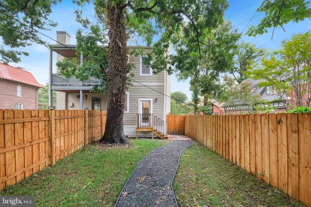 1614 DECATUR ST NW, Washington, DC 20011