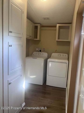 16154 Ft Myers Street, Brooksville, FL 34604