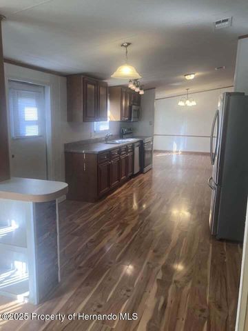 16154 Ft Myers Street, Brooksville, FL 34604