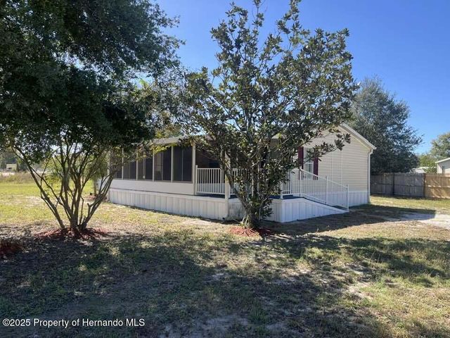 16154 Ft Myers Street, Brooksville, FL 34604