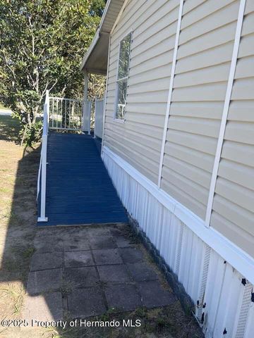 16154 Ft Myers Street, Brooksville, FL 34604