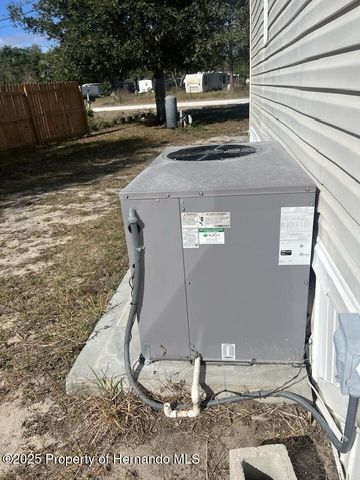 16154 Ft Myers Street, Brooksville, FL 34604