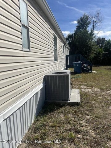 16154 Ft Myers Street, Brooksville, FL 34604