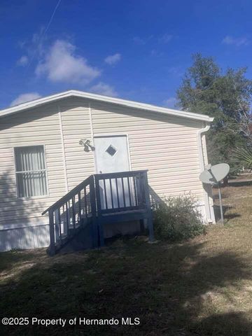 16154 Ft Myers Street, Brooksville, FL 34604