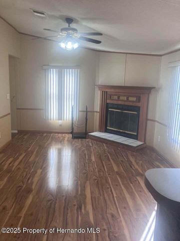 16154 Ft Myers Street, Brooksville, FL 34604