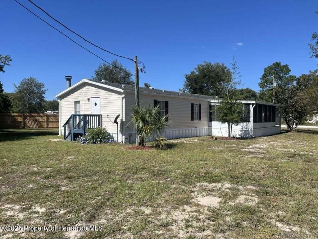 16154 Ft Myers Street, Brooksville, FL 34604