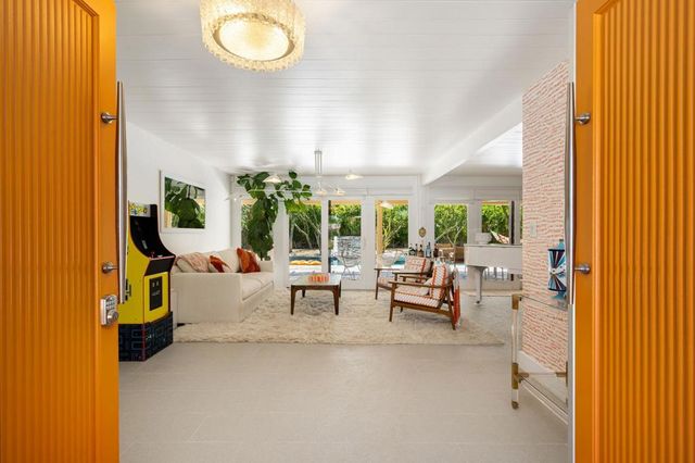 75403 Desert Park Drive, Indian Wells, CA 92210