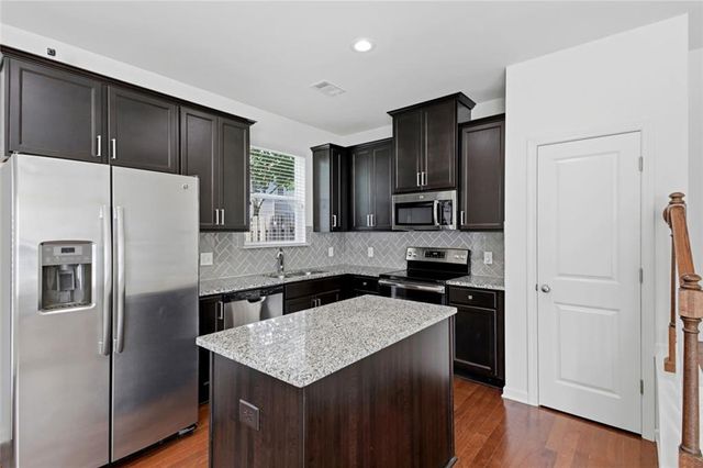 2705 Avanti Way, Decatur, GA 30035