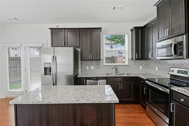 2705 Avanti Way, Decatur, GA 30035