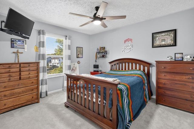 2821 Minuteman Court, Powell, OH 43065