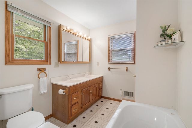 51156 Maple Road, Marcellus, MI 49067