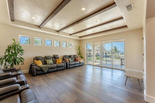 8440 Lovers Lane, Hollister, CA 95023