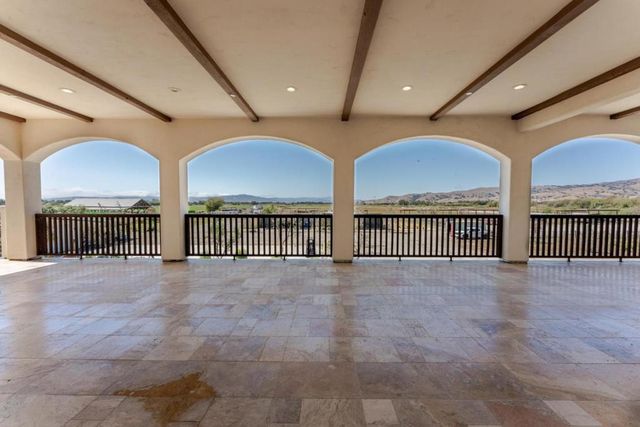 8440 Lovers Lane, Hollister, CA 95023