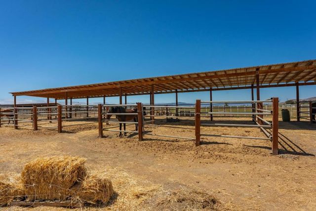 8440 Lovers Lane, Hollister, CA 95023