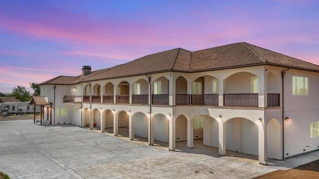 8440 Lovers Lane, Hollister, CA 95023