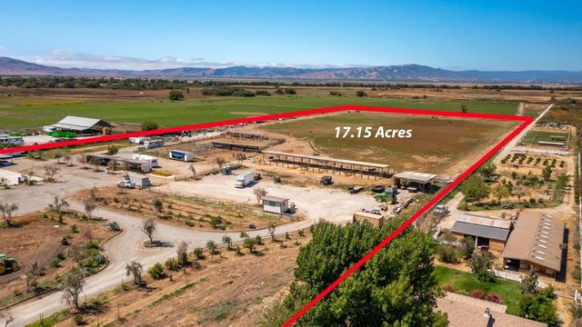 8440 Lovers Lane, Hollister, CA 95023