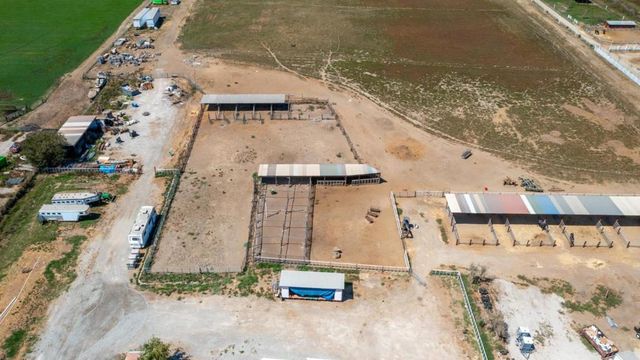 8440 Lovers Lane, Hollister, CA 95023