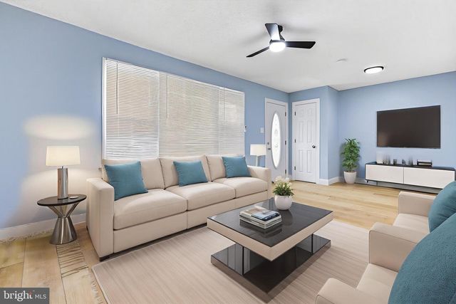 511 QUEEN ST, Woodbury, NJ 08096