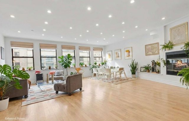 133 W 14th Street PH, New York City, NY 10011