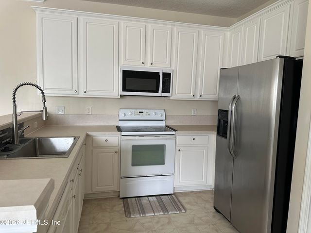 9740 SUMMER GROVE Way W, Jacksonville, FL 32257