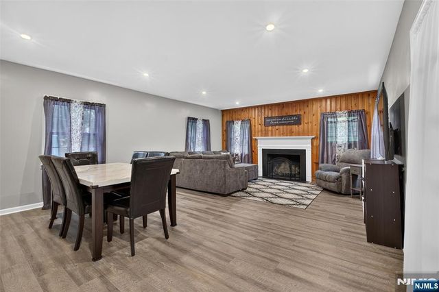 10 Prospect Avenue, Woodcliff Lake, NJ 07677