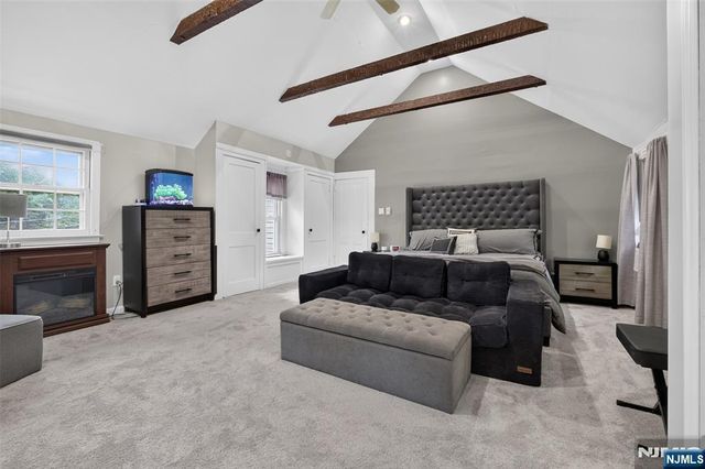 10 Prospect Avenue, Woodcliff Lake, NJ 07677