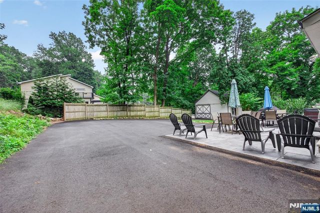 10 Prospect Avenue, Woodcliff Lake, NJ 07677