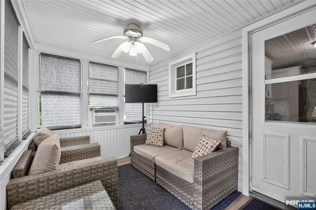 10 Prospect Avenue, Woodcliff Lake, NJ 07677