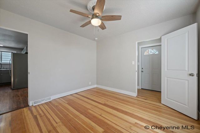 122 E 25TH ST, Cheyenne, WY 82001