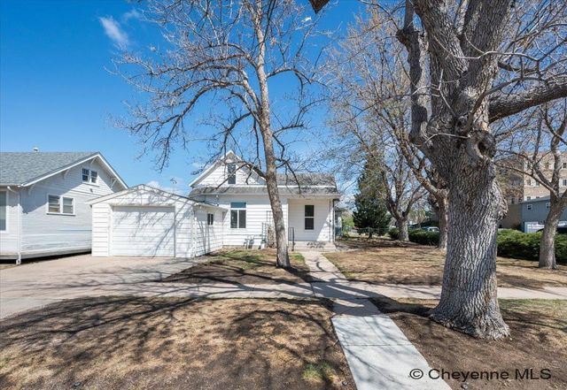 122 E 25TH ST, Cheyenne, WY 82001