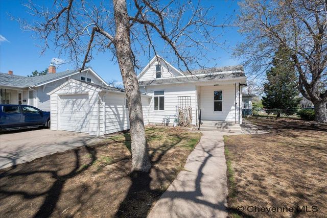 122 E 25TH ST, Cheyenne, WY 82001