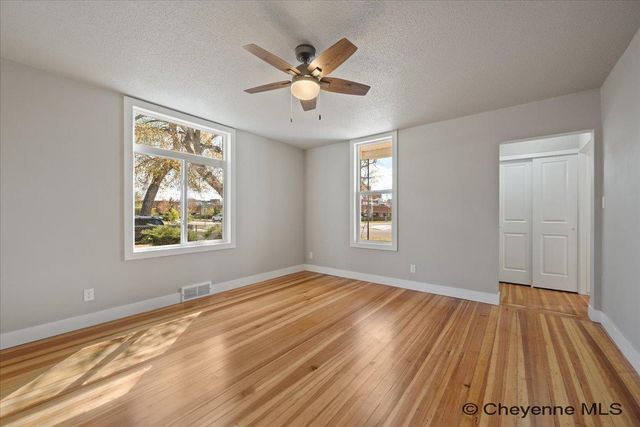 122 E 25TH ST, Cheyenne, WY 82001