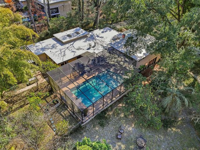 2074 NW 11TH ROAD, Gainesville, FL 32605